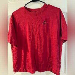 🟥 Jordan Essentials Women’s Loose Fit Red Jumpman Logo T-Shirt – Size L